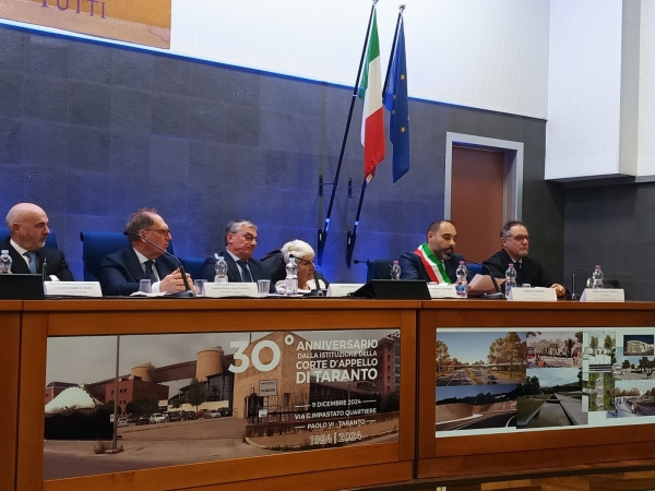 Il Presidente Melucci al 30° anniversario dell&#039;istituzione della sezione di Taranto della Corte d&#039;Appello di Lecce